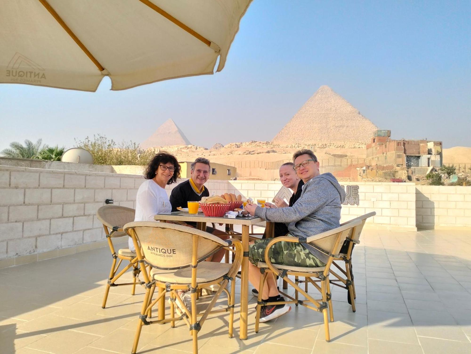 Antique Pyramids Inn Gíza Kültér fotó